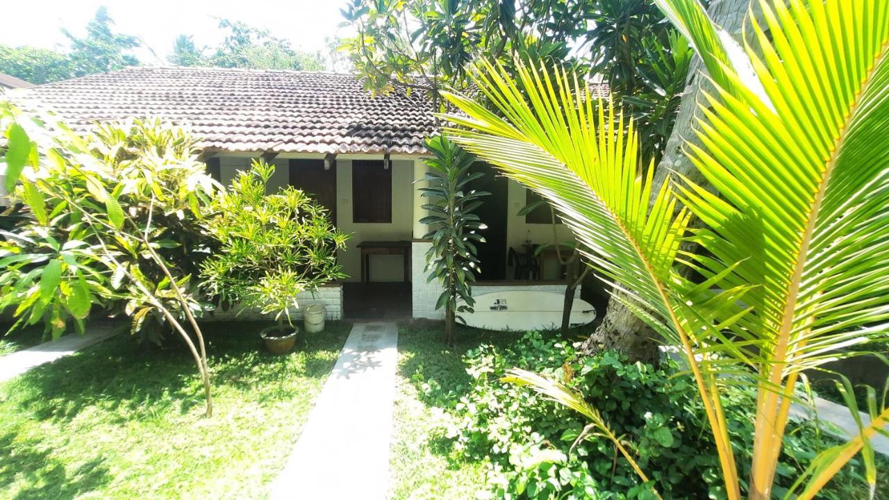 Freedom Beach Arugam Bay Luaran gambar